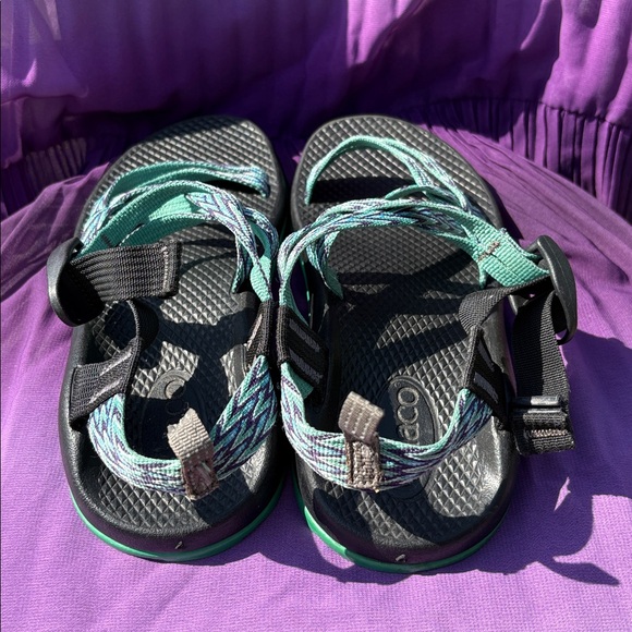 Chaco kids Black Footbed Sandals with Mint and Lavender Straps - Picture 5 of 8